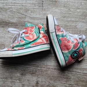 Converse girls' toddler size 7 watermelon 🍉 hi-tops